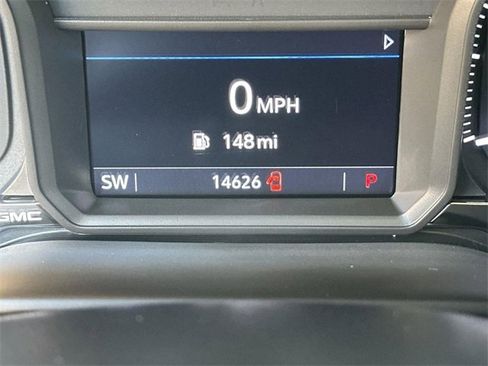 Used 2023 GMC Sierra 2500 SLT w/ SLT Convenience Package image 11