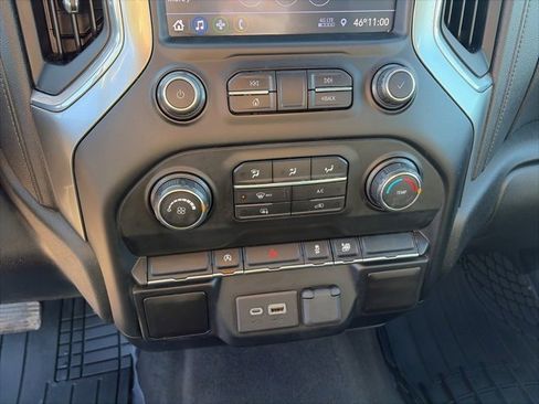 Used 2020 Chevrolet Silverado 1500 LT w/ Trailering Package image 21