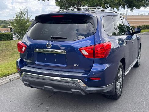Used 2018 Nissan Pathfinder SV FWD image 42
