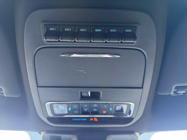 Used 2024 Ford F250 Platinum AWD/4WD image 33