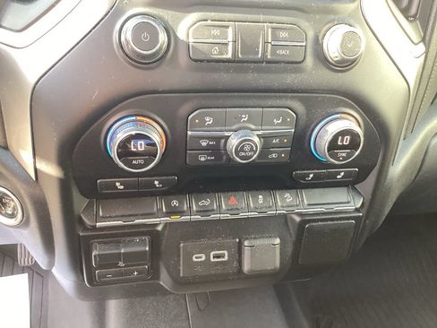 Used 2021 Chevrolet Silverado 1500 RST AWD/4WD image 30