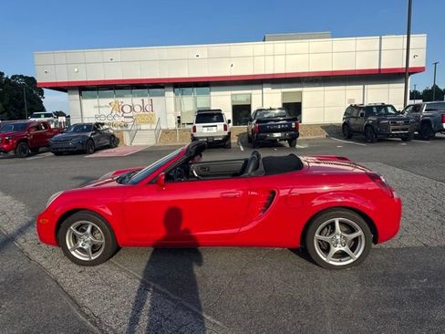 Used 2004 Toyota MR2 RWD image 7