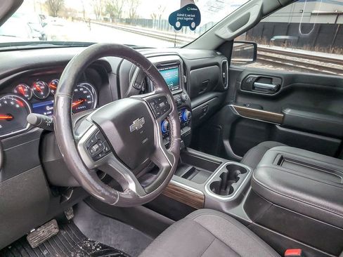Certified 2022 Chevrolet Silverado 1500 RST image 8