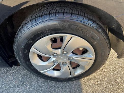 Used 2014 Honda Civic LX image 9