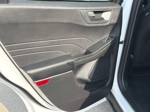 Used 2025 Ford Escape Active w/ Cold Weather Package FWD image 14