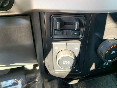 New 2026 Ford F450 XL w/ XL Chrome Package image 14