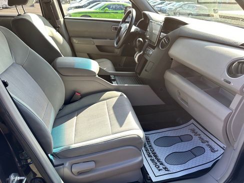 Used 2009 Honda Pilot EX image 25