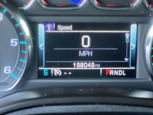 Used 2017 Chevrolet Tahoe LT image 23