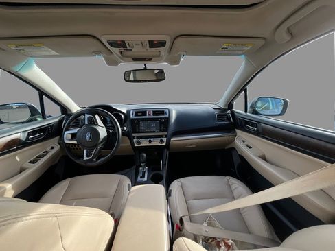 Used 2016 Subaru Outback 2.5i Limited image 9