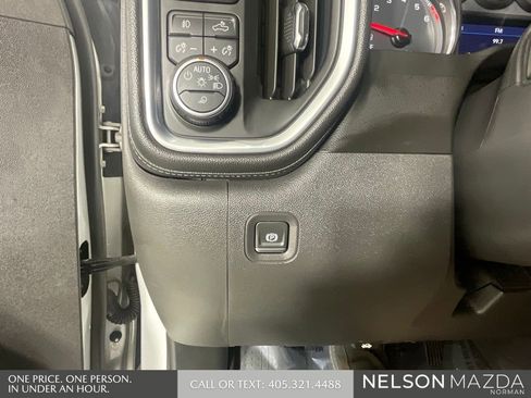 Used 2019 Chevrolet Silverado 1500 LT Trail Boss AWD/4WD image 42