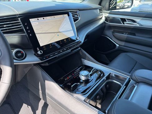 New 2026 Jeep Grand Wagoneer Limited AWD/4WD image 45
