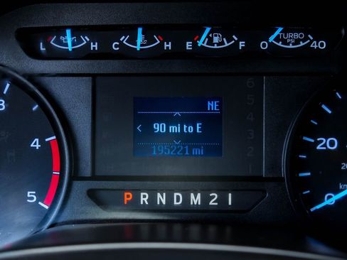 Used 2019 Ford F350 XL w/ Power Equipment Group image 21