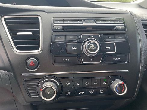 Used 2014 Honda Civic LX image 22