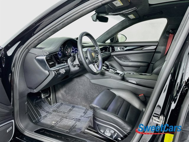 Used 2019 Porsche Panamera GTS w/ Premium Package Plus AWD/4WD image 9