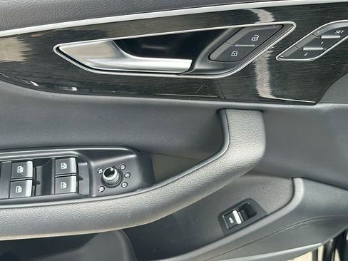 Used 2022 Audi Q7 3.0T Premium Plus image 17
