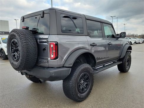 Used 2022 Ford Bronco Wildtrak image 6