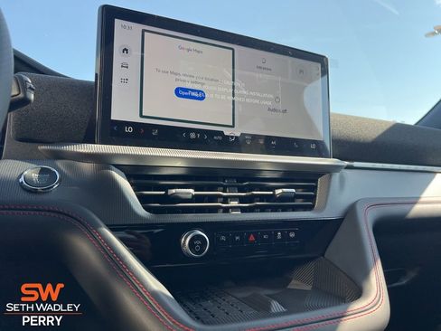 New 2025 Ford Explorer ST-Line w/ Premium Package image 21