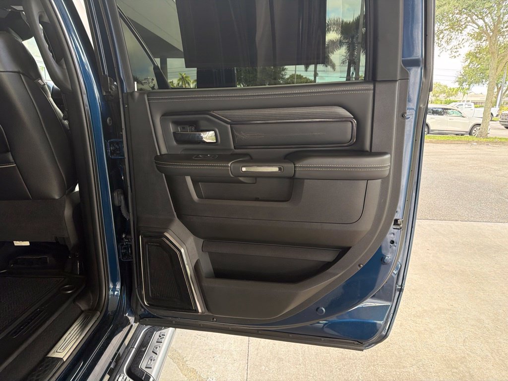 Used 2024 RAM 2500 Limited AWD/4WD image 42