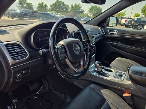 Used 2021 Jeep Grand Cherokee Limited image 11