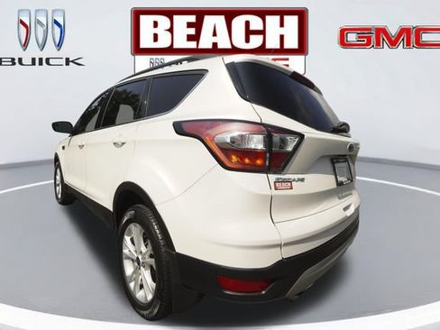 Used 2018 Ford Escape SE FWD image 5