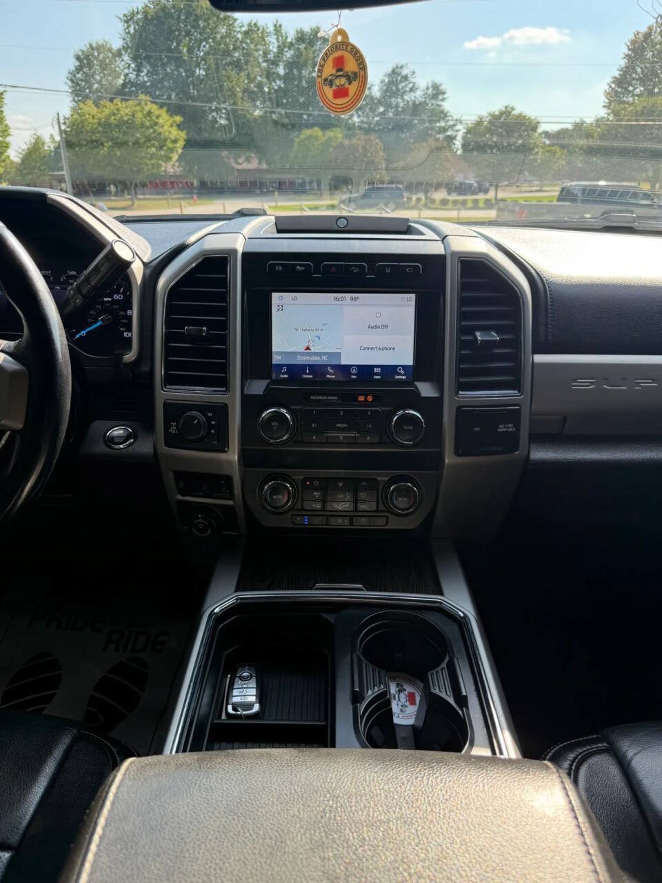 Used 2021 Ford F250 Lariat w/ Lariat Ultimate Package AWD/4WD image 30