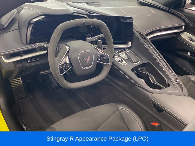 Used 2023 Chevrolet Corvette Stingray Preferred Cpe RWD image 5