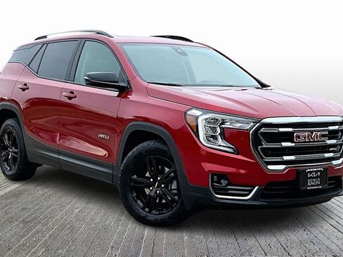 Used 2024 GMC Terrain AT4 w/ Infotainment Package II image 11