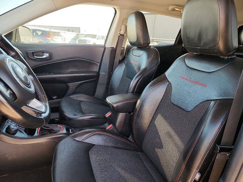 Used 2020 Jeep Compass Trailhawk w/ Trailer Tow Group image 12