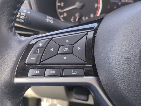Used 2024 Nissan Altima 2.5 SL FWD image 25