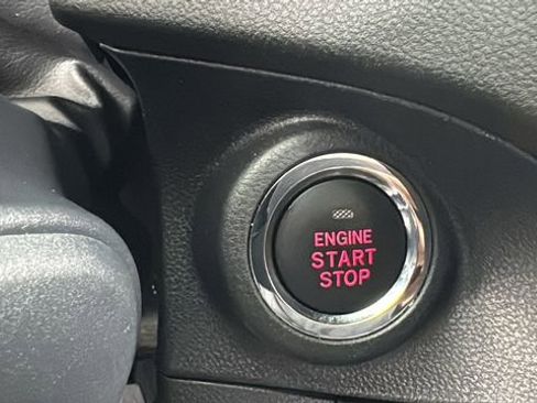 Used 2019 Subaru Crosstrek 2.0i Limited w/ Moonroof Package image 23