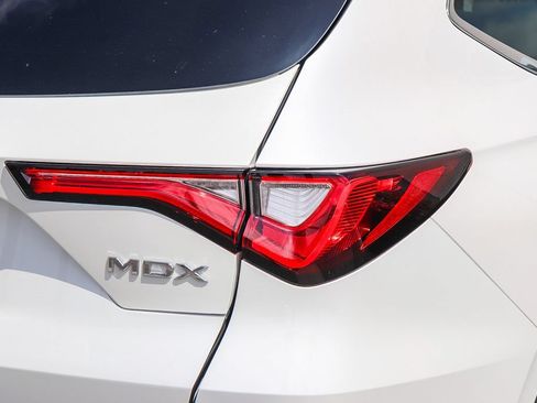 Used 2023 Acura MDX FWD w/ Technology Package image 9