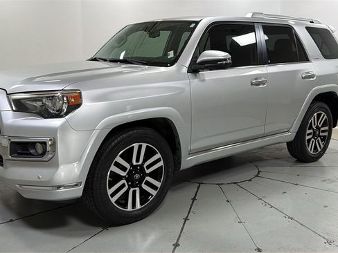 Used 2017 Toyota 4Runner Limited image 1