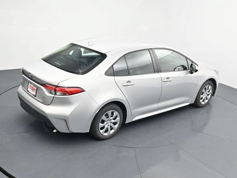 Used 2023 Toyota Corolla LE FWD image 30