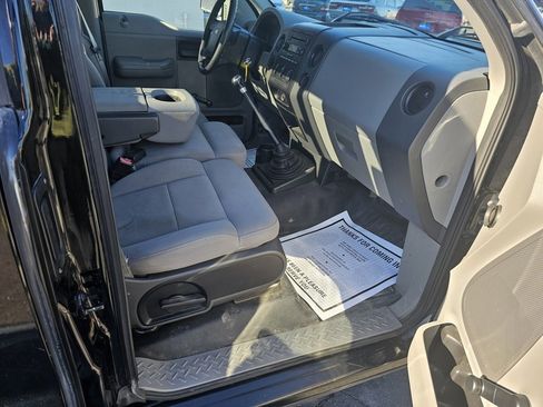 Used 2005 Ford F150 STX image 19