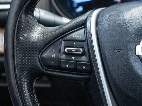 Used 2017 Nissan Maxima Platinum w/ Medallion Package image 18