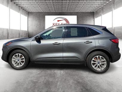 Used 2022 Ford Escape SE