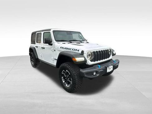 Used 2025 Jeep Wrangler Unlimited Rubicon 4xe w/ Convenience Group image 31