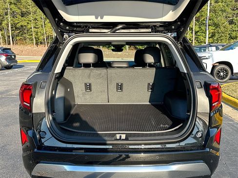 New 2026 GMC Terrain Denali w/ LPO, Floor Liner Package image 16