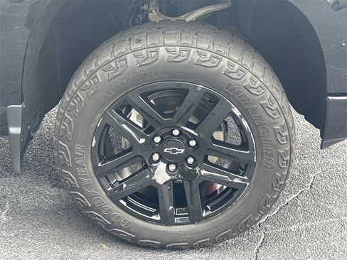 Used 2024 Chevrolet Silverado 1500 Custom Trail Boss image 13