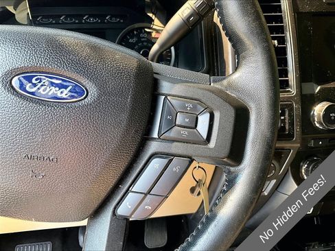 Used 2018 Ford F150 XLT w/ Equipment Group 302A Luxury AWD/4WD image 12