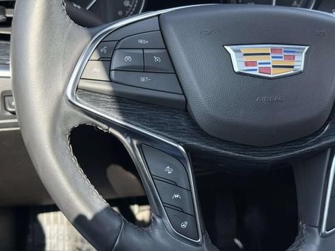 Used 2024 Cadillac XT5 Premium Luxury w/ Technology Package AWD/4WD image 28