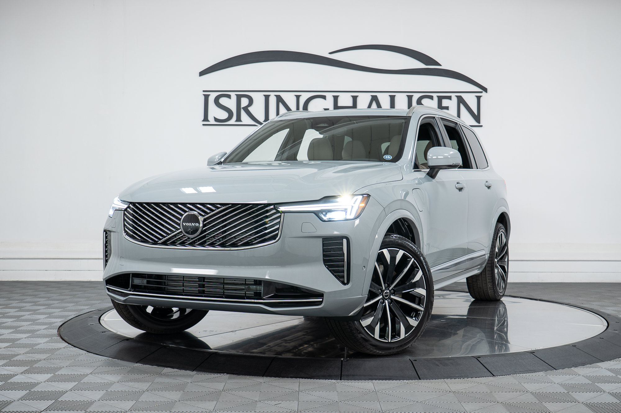 New 2026 Volvo XC90 T8 Plus w/ Protection Package Premier AWD/4WD image 26