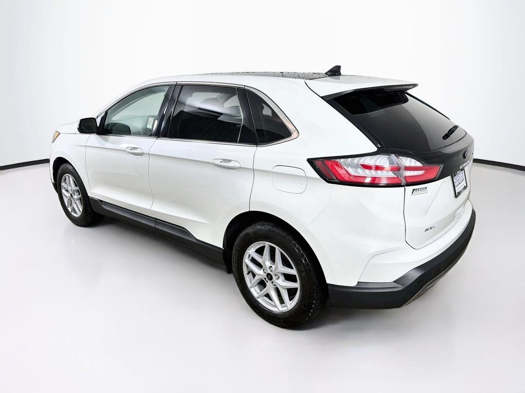 Used 2024 Ford Edge SEL w/ Convenience Package AWD/4WD image 7