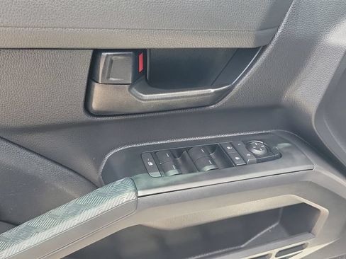 Certified 2024 Toyota Tacoma SR5 AWD/4WD image 13