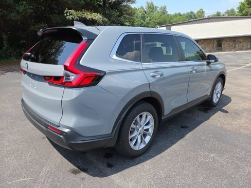 Used 2023 Honda CR-V EX-L image 6