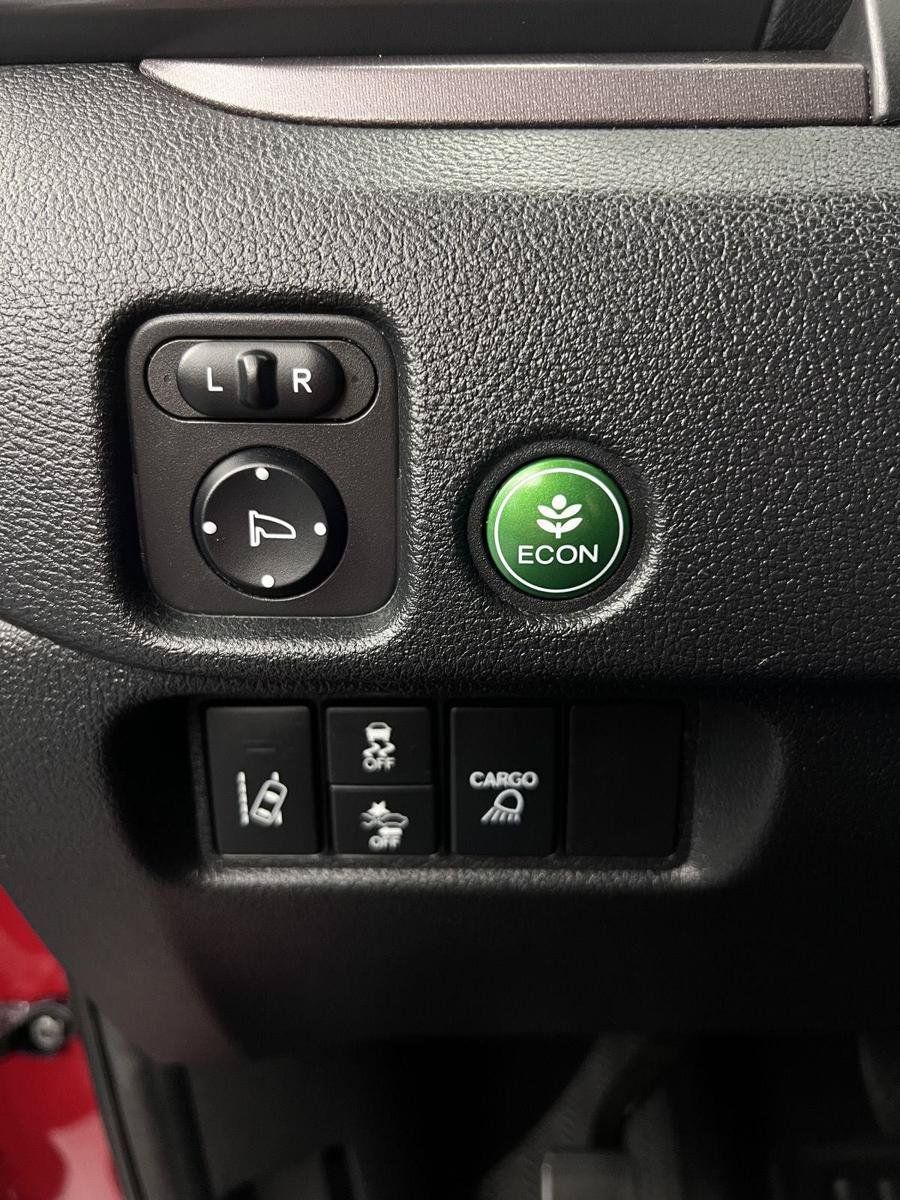 Used 2021 Honda Ridgeline Sport image 10