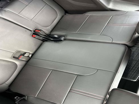 Certified 2023 Chevrolet Traverse RS w/ LPO, Floor Liner Package AWD/4WD image 12