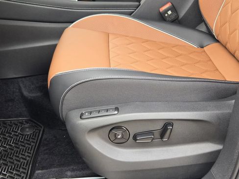 New 2026 Volkswagen Tiguan SEL R-Line AWD/4WD image 24