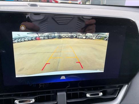 Certified 2025 Chevrolet Equinox LT image 26