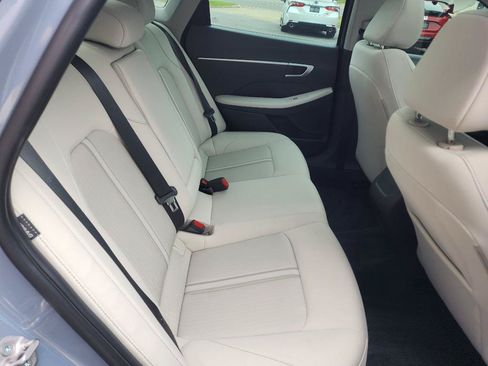 Used 2024 Hyundai Sonata SEL w/ Convenience Package FWD image 10